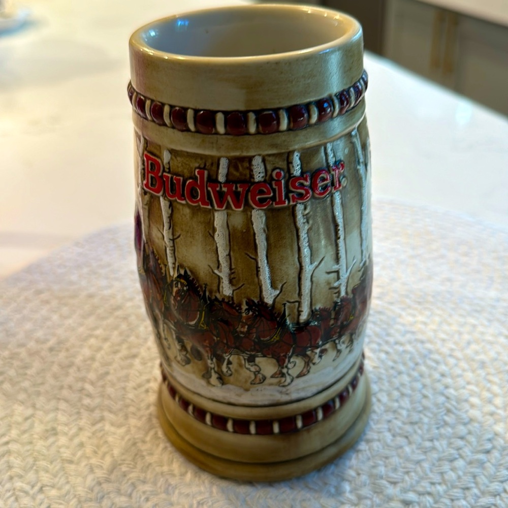 Vintage Budweiser 1981 Beer Stein Holiday